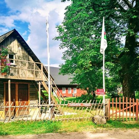 Värava Farm Hotell Pidula Exteriör bild