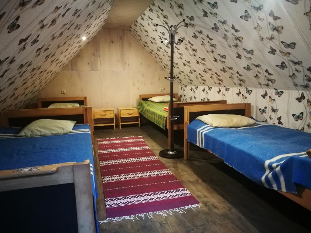 Värava Farm Hotell Pidula Exteriör bild