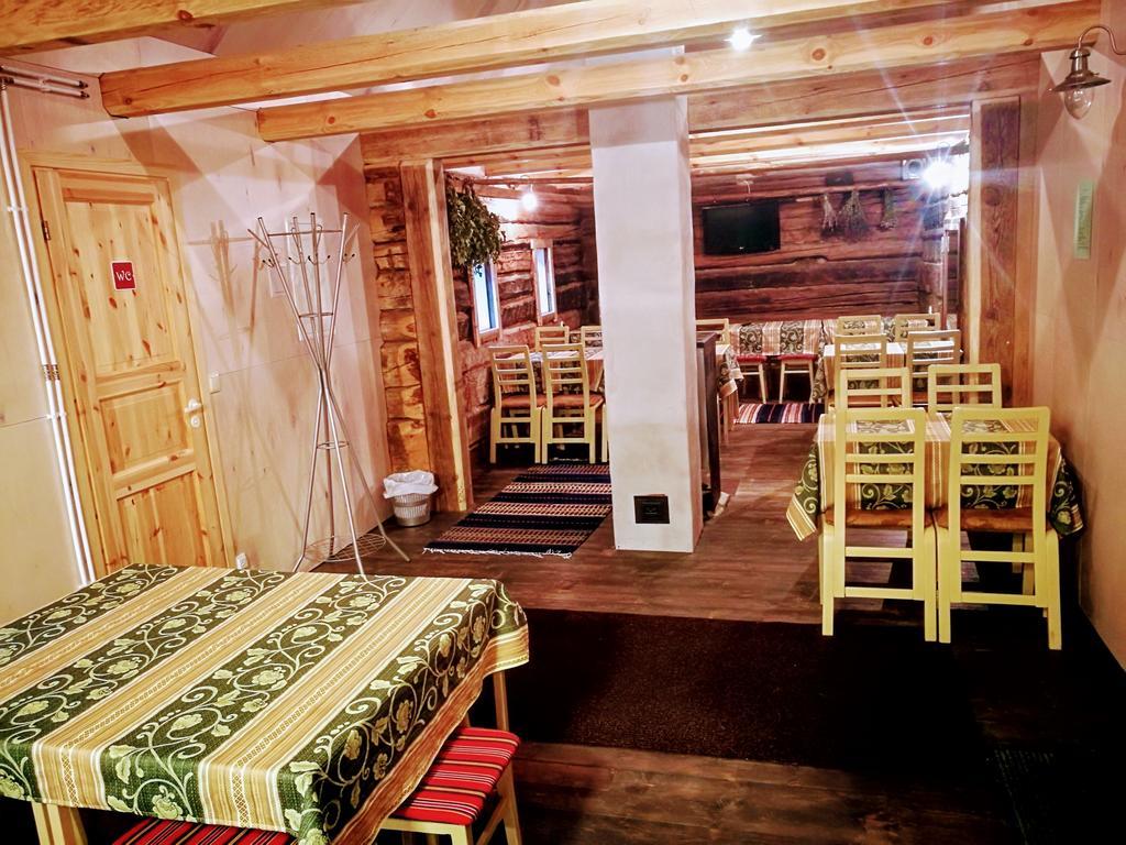 Värava Farm Hotell Pidula Exteriör bild